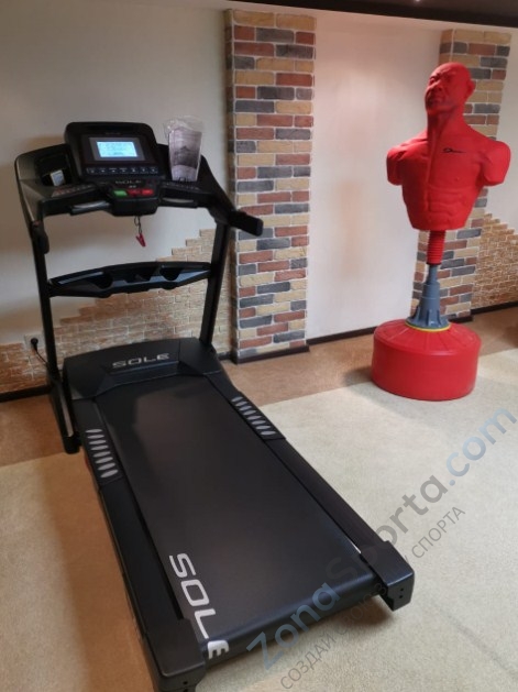 Беговая дорожка Sole Fitness F65 (2016)