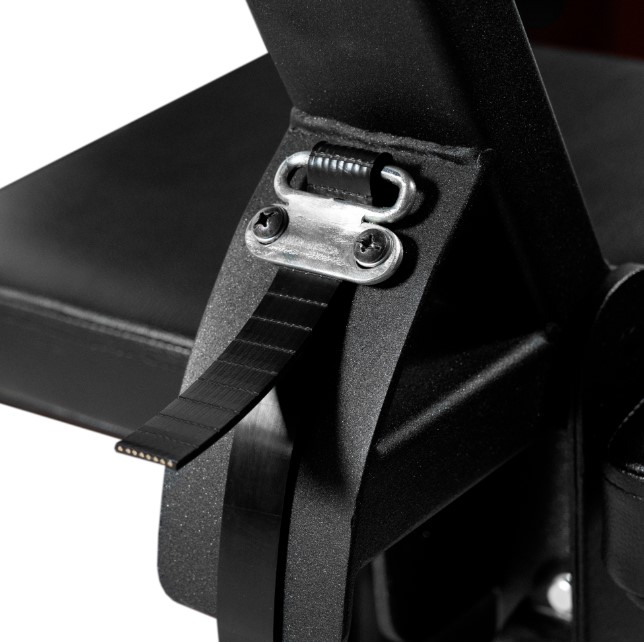 Бицепс машина профессиональный Bronze Gym Partner ML-803