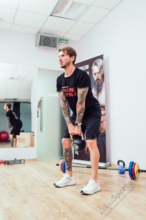 Гиря 24 кг с хромированной ручкой полиуретановая (CPU) Original FitTools