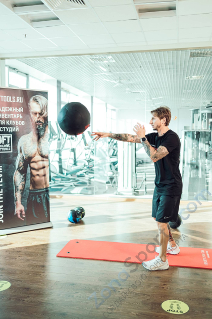 Тренировочный мяч Original FitTools Wall Ball Deluxe 10 кг